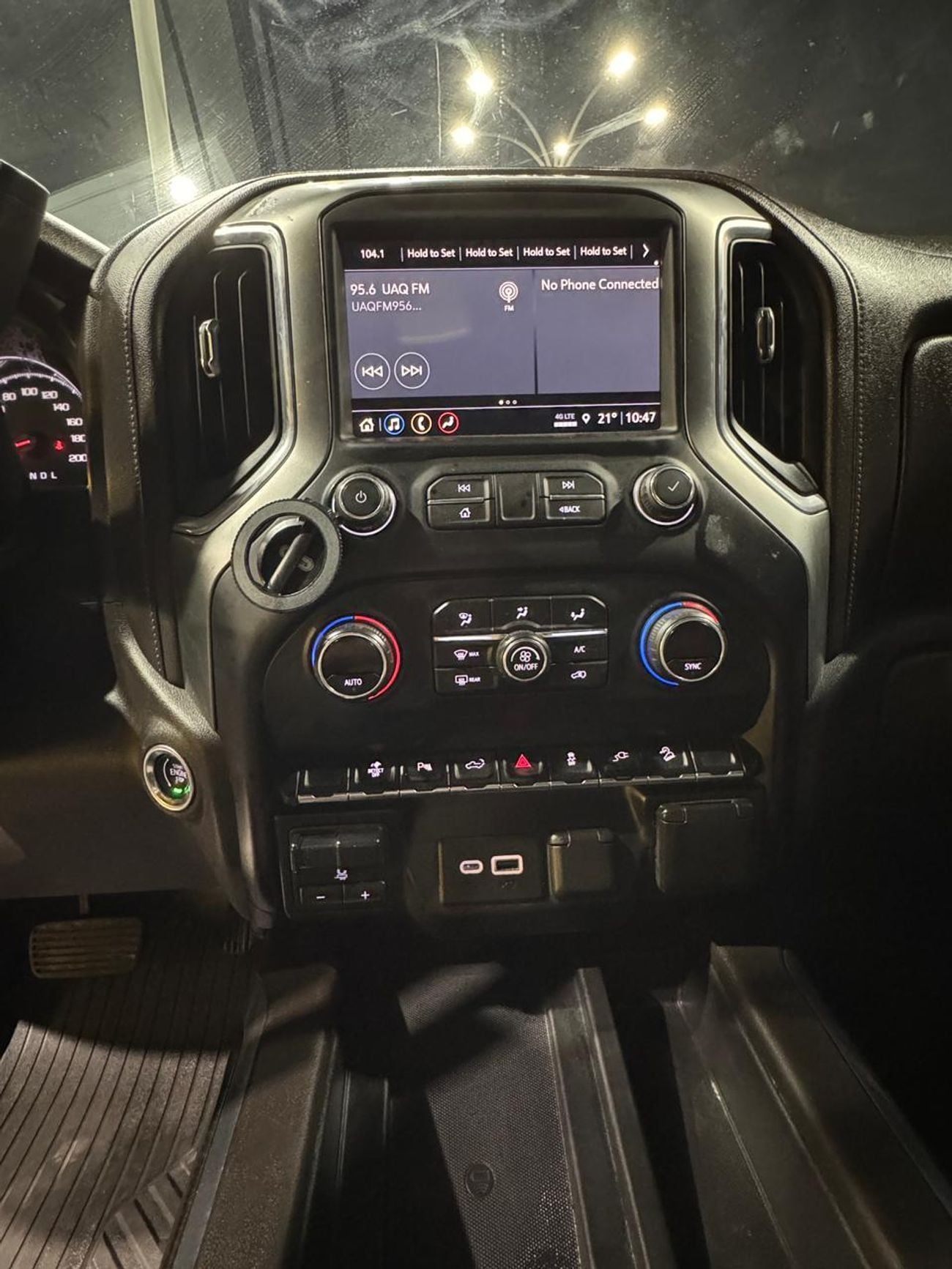 Chevrolet Silverado CHEVROLET SILVERADO SHAHEEN (GCC)