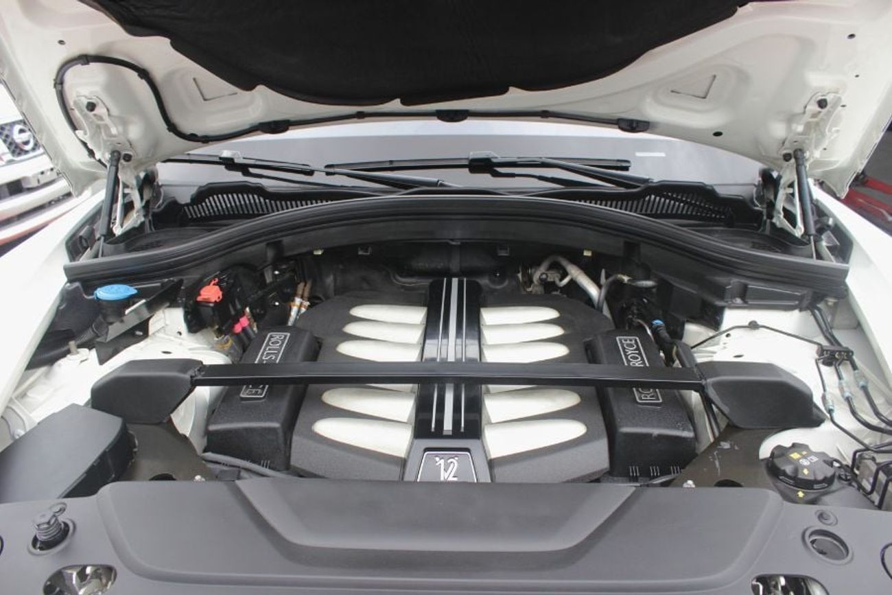 رولز رويس كولينان V12, GCC