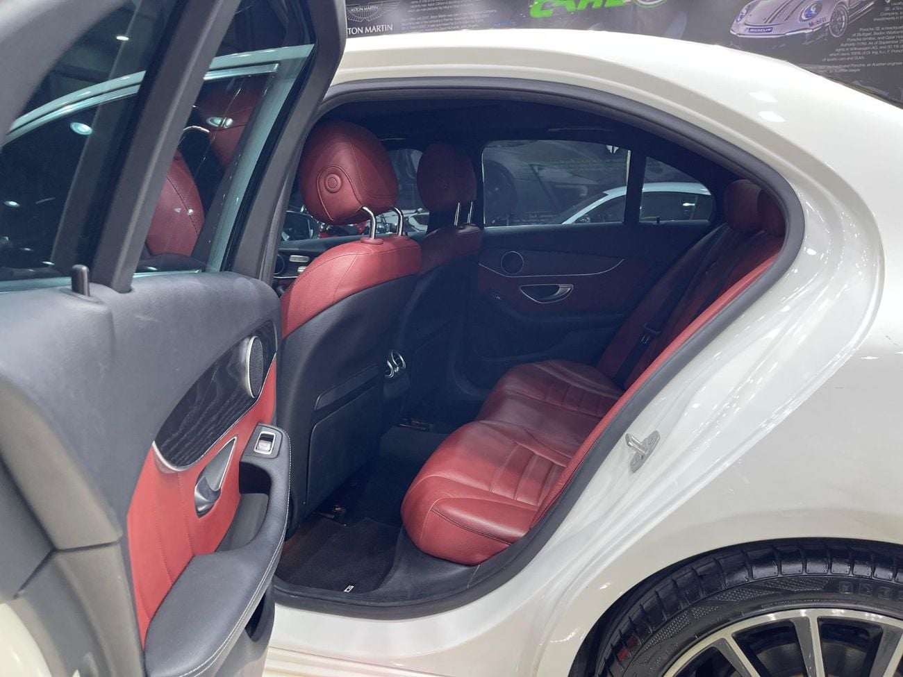 مرسيدس بنز C 200