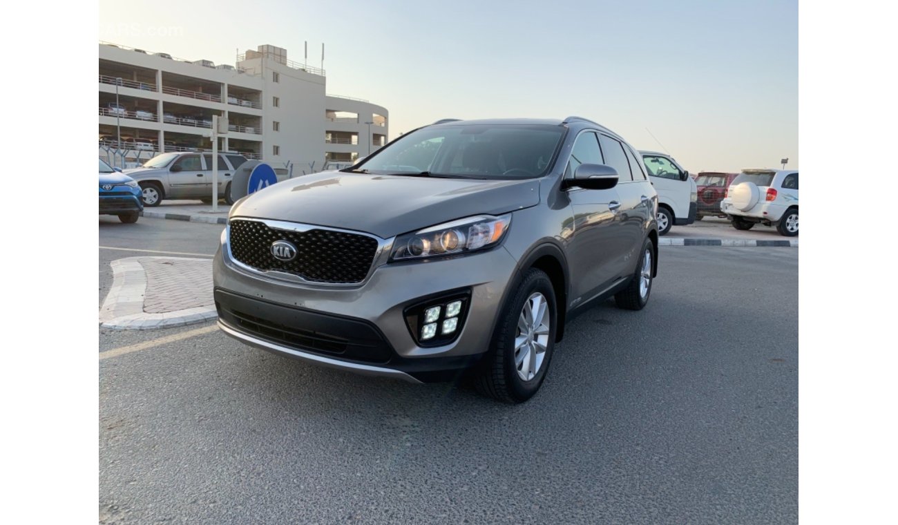 Kia Sorento LIMITED EDITION 7 SEATER 3.3L V6 2017 AMERICAN SPECIFICATION