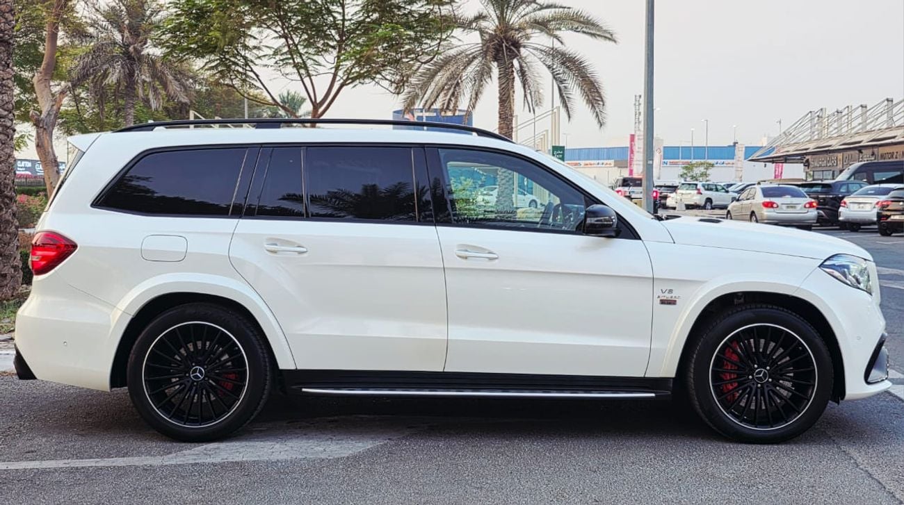 Mercedes-Benz GLS 63 GLS 63 AMG 2016 GCC FULL OPTION SPECIAL OPTIONS WITH CARBON FIBER 2KEY  VERY CLEAN