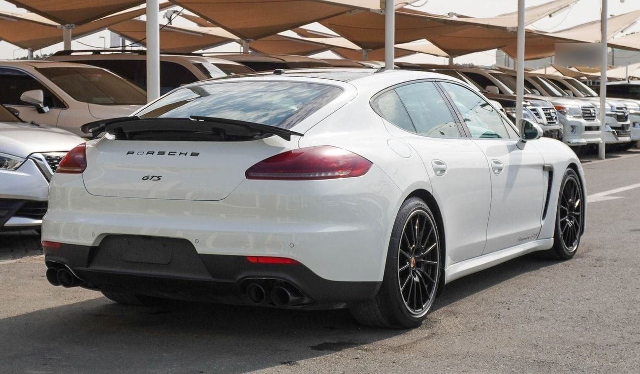 Porsche Panamera