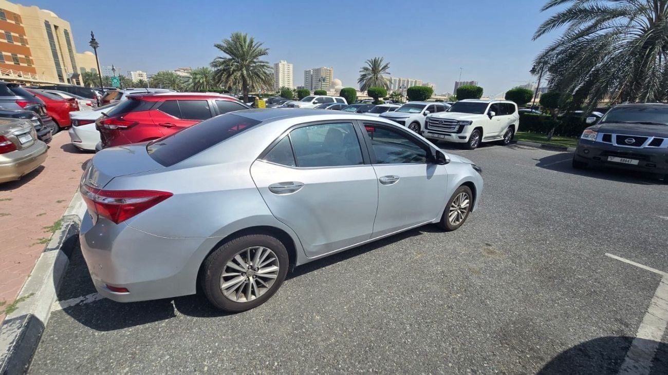 تويوتا كورولا LWB SE+ 2.0L (141 HP)