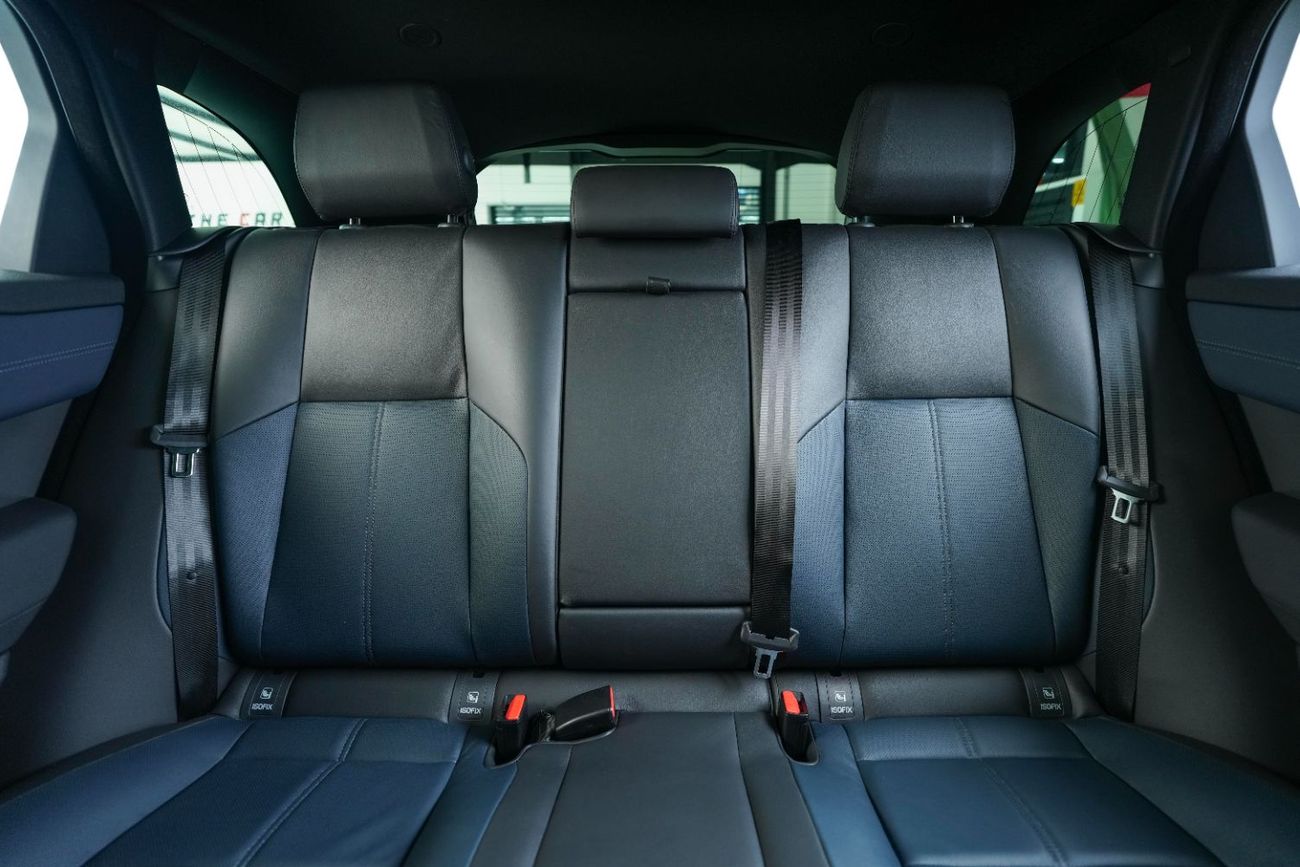 Land Rover Range Rover Velar DYNAMIC SE P250 P250 SE R-Dynamic-Low Mileage-Showroom Condition-Special Color