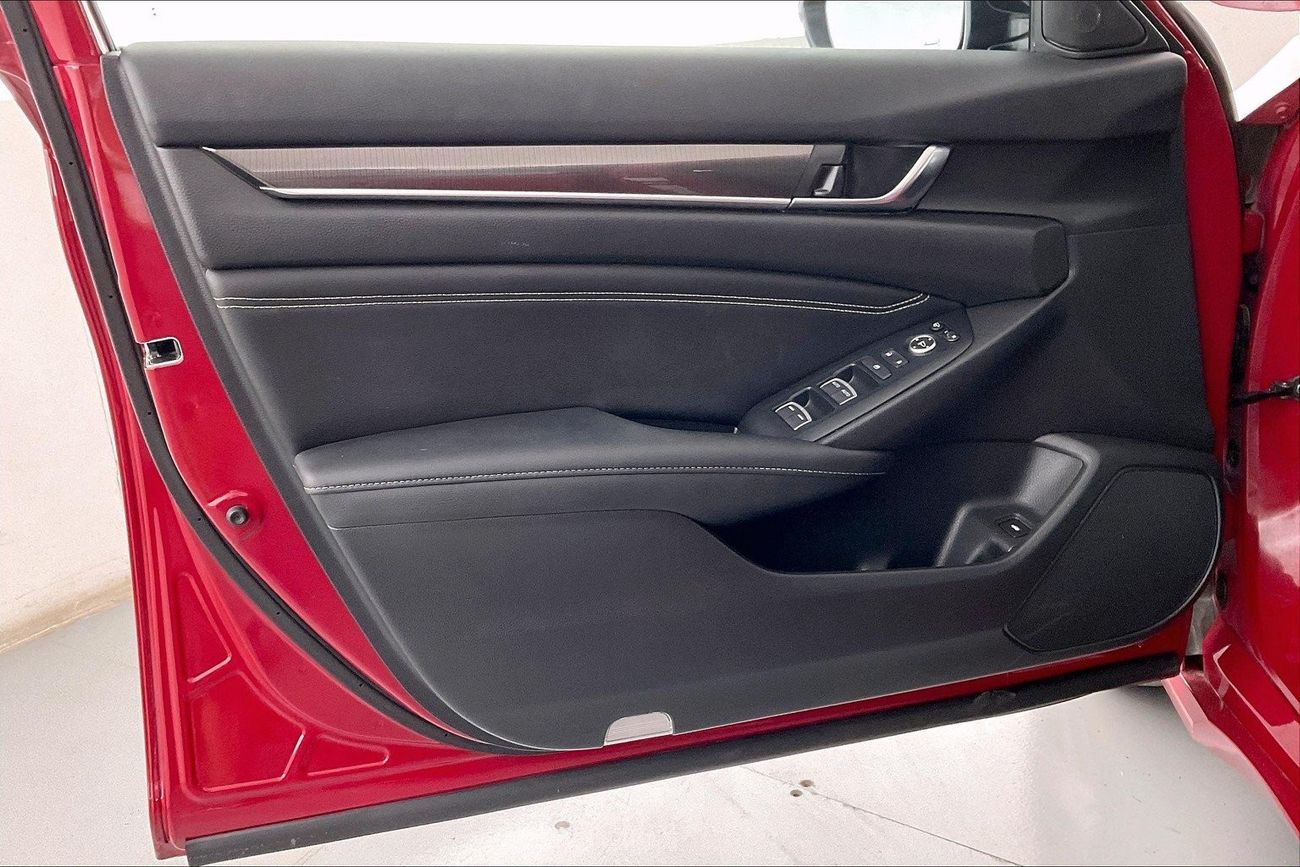 Suzuki Swift GLX | 1 year free warranty | 0 Down Payment