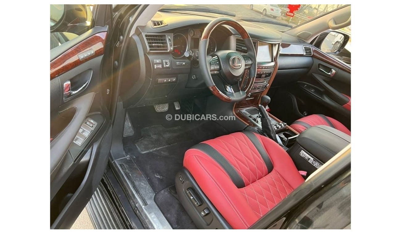 Lexus LX 570 *Offer*2011 Lexus LX570 5.7L V8 With 2021 Modifications GCC Specs No Accident / EXPORT ONLY