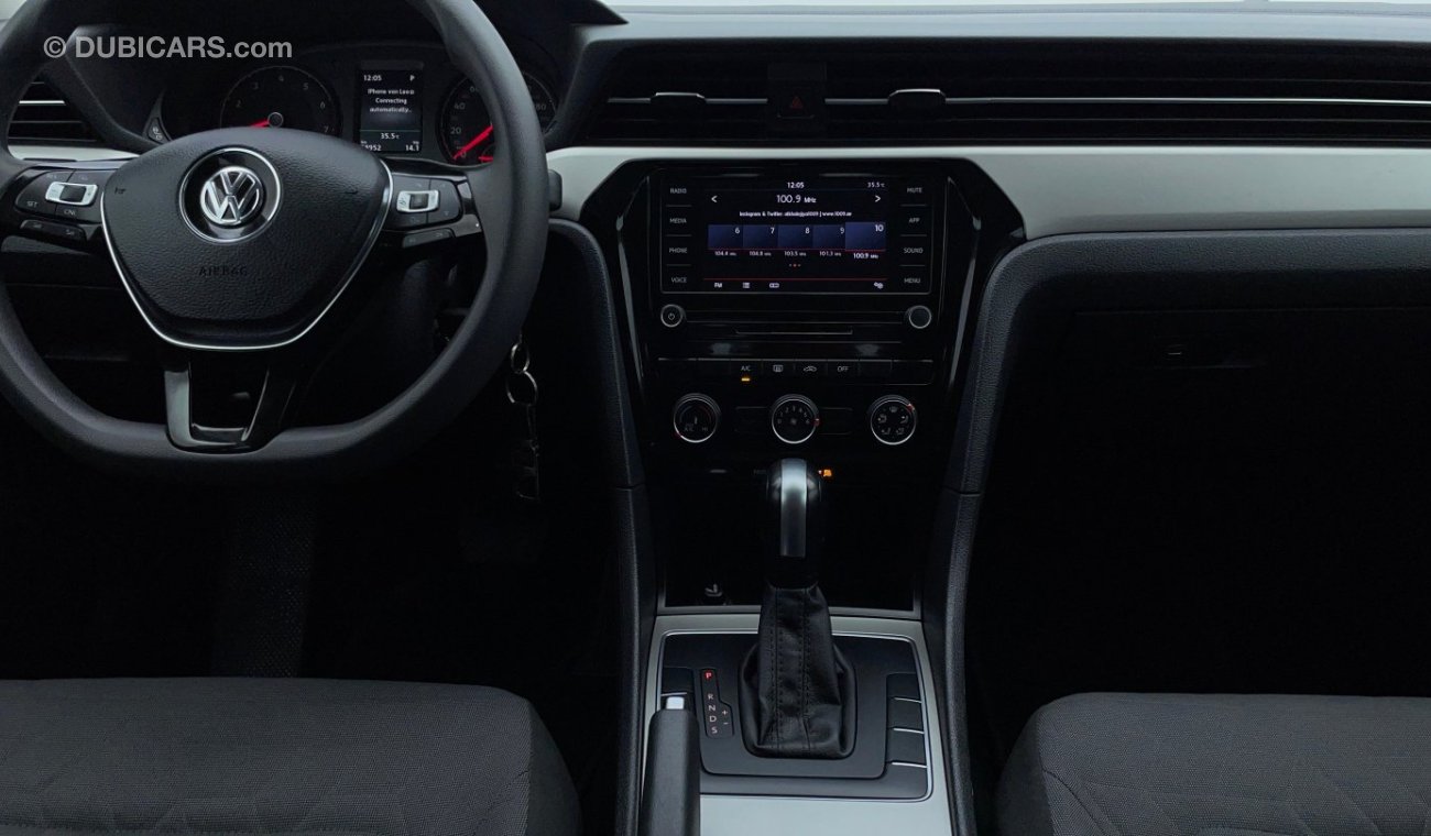 Volkswagen Passat SE 2.5 | Under Warranty | Inspected on 150+ parameters