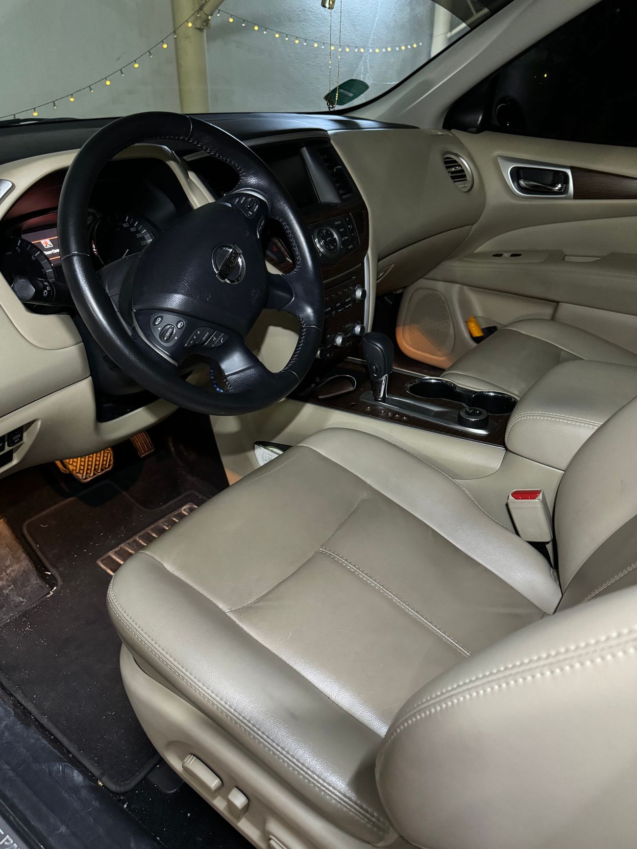 Nissan Pathfinder SV