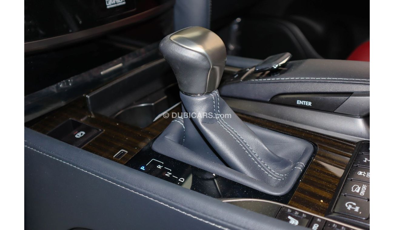 لكزس LX 570 • LEXUS - LX 570 – 2018 MODEL 5.7L 8cy 4946 km use