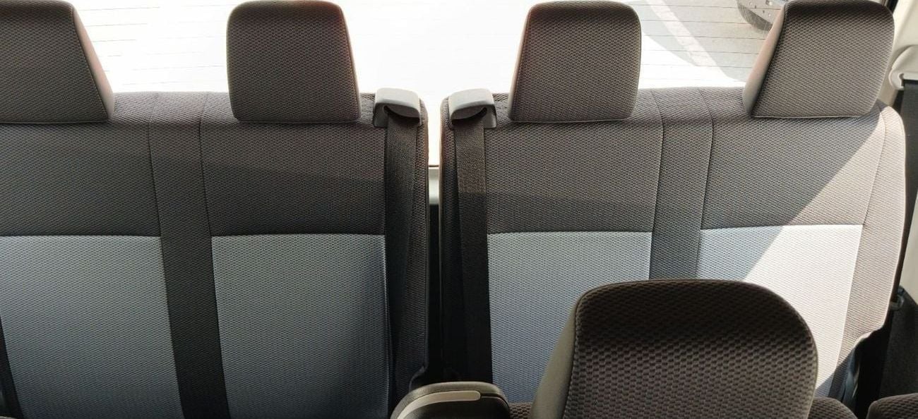 Toyota Hiace DLS - STD ROOF Toyota HiAce Highroof 2.8L Diesel MT 2025YM