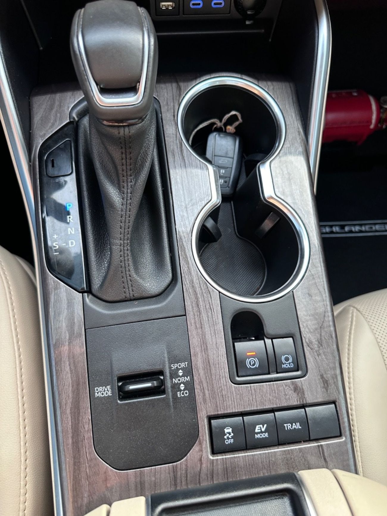 Toyota Highlander LTD HEV 2022 Highlander Limited hybrid 4x4