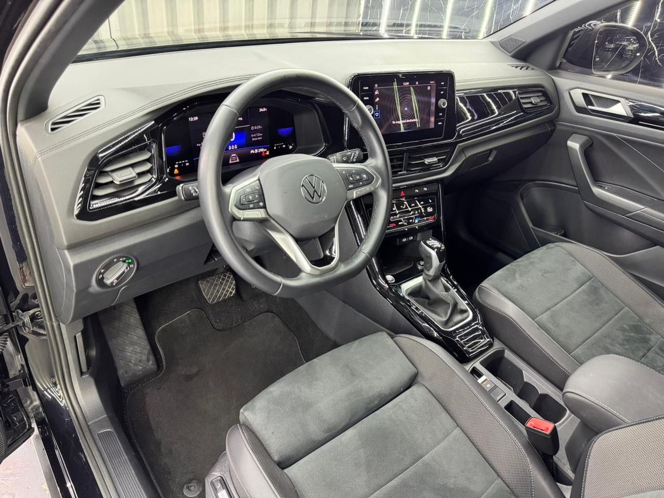 فولكس واجن T ROC Style 1.4L