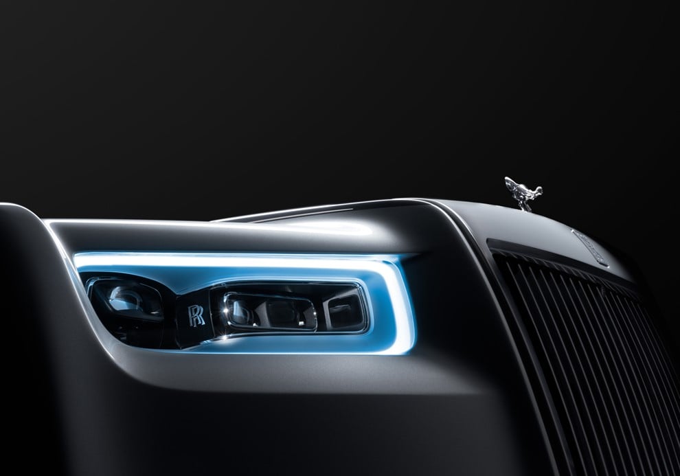 Rolls-Royce Phantom exterior - Headlight