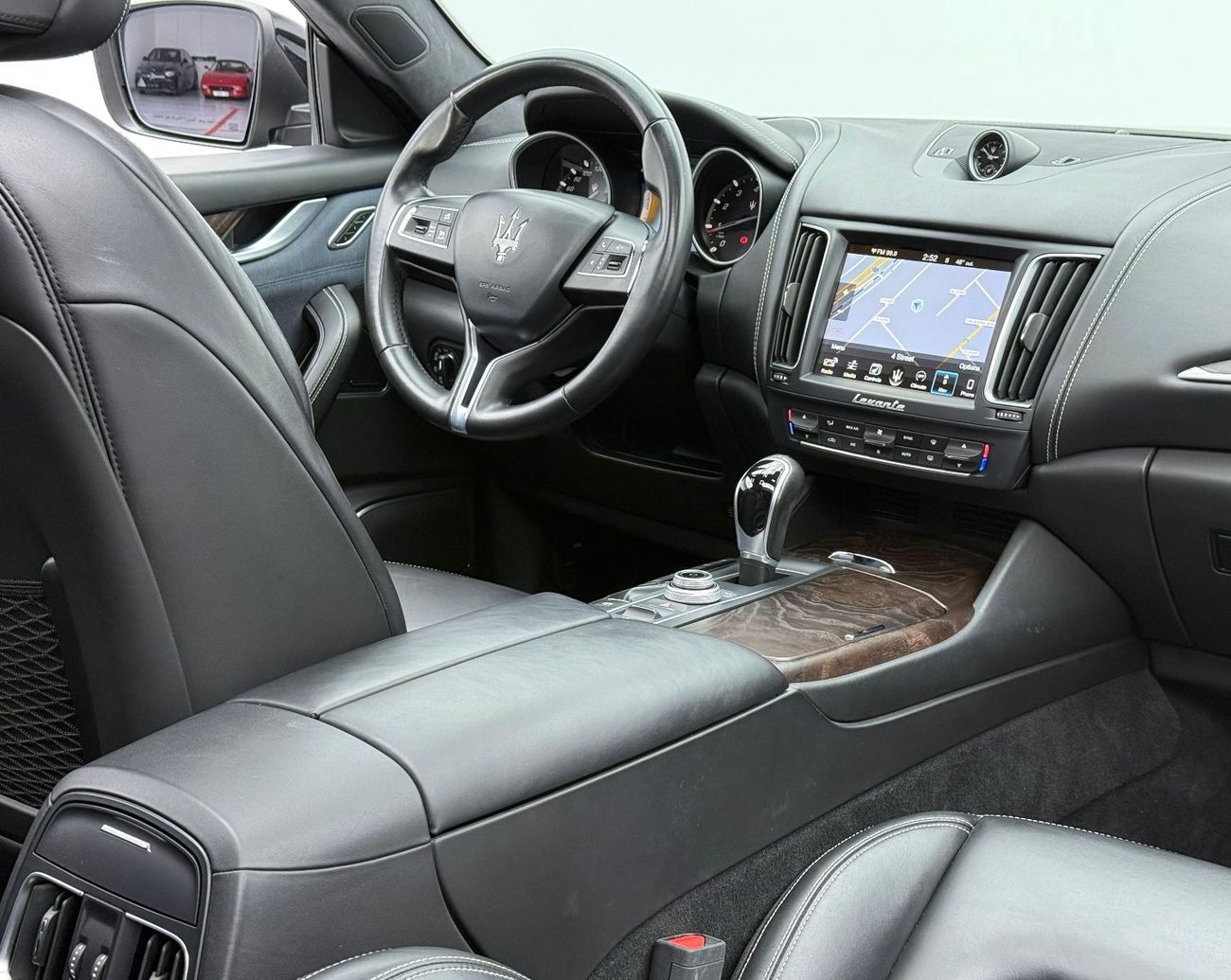 Maserati Levante GranLusso 3.0L 2017 Maserati Levante GranLusso, Full Service History, Excellent Condition, GCC