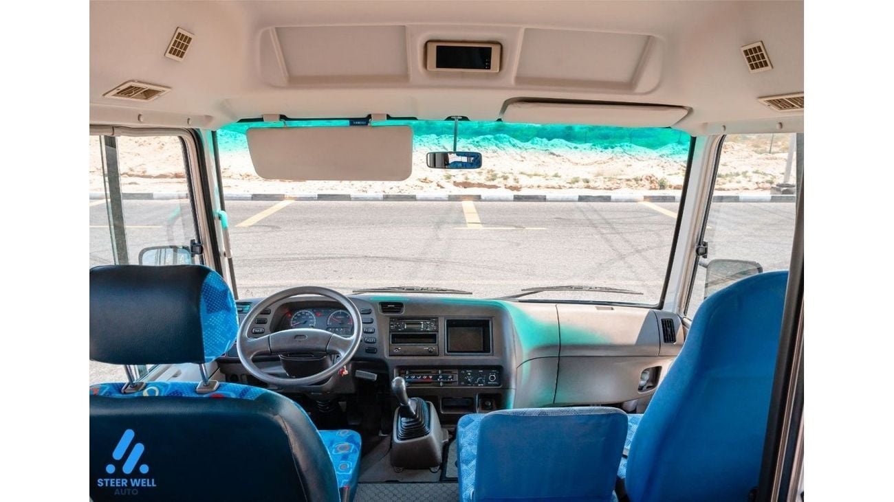 ميتسوبيشي روزا Fuso 2017 34 Seater Bus - 4.2L Diesel MT - Well Maintained, Low Mileage - Book Now!