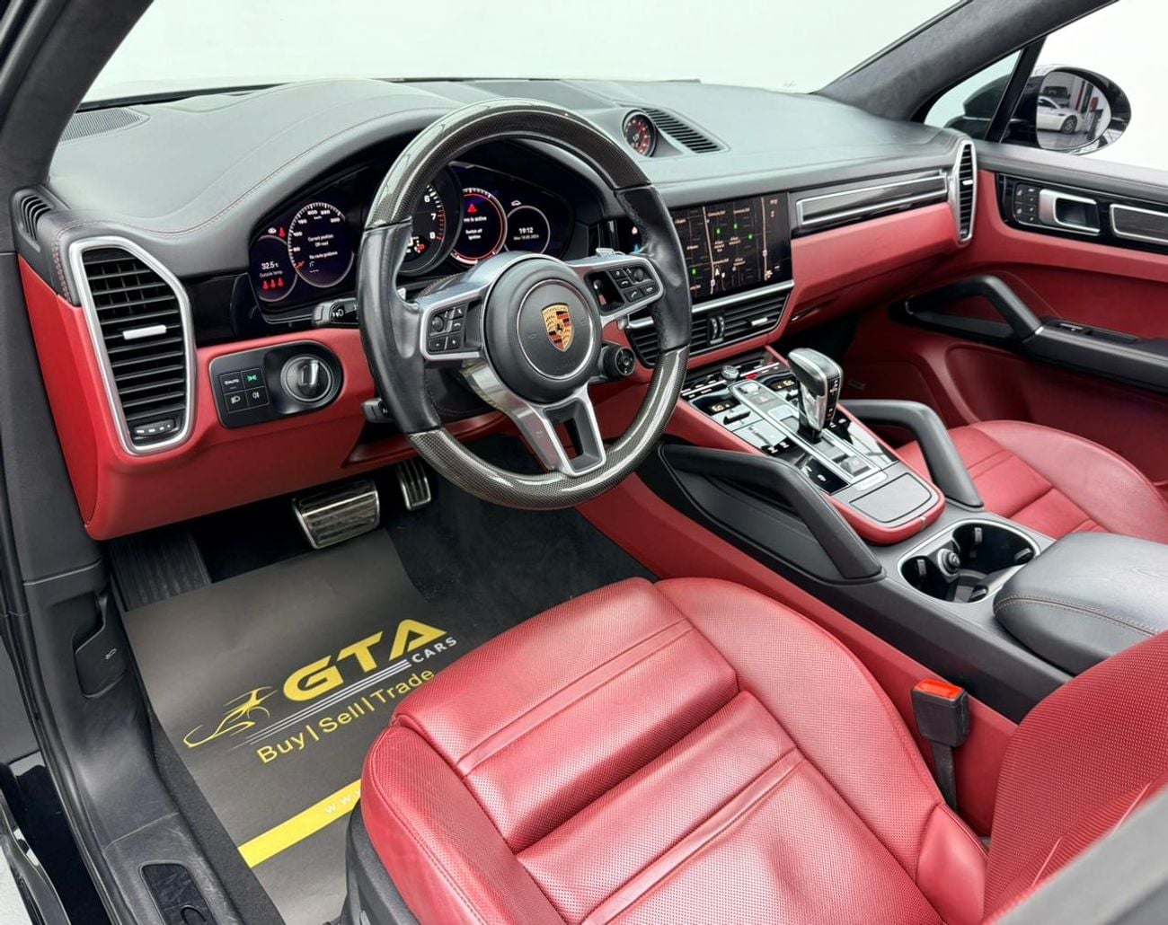 بورش كايان 2022 Porsche Cayenne GTS, Warranty, Full Porsche Service History, Fully Loaded, GCC