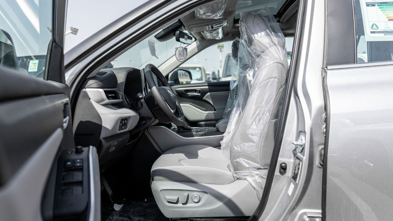 Toyota Highlander 2026 Toyota Highlander GLE 2.5L AT Hybrid (Silver)