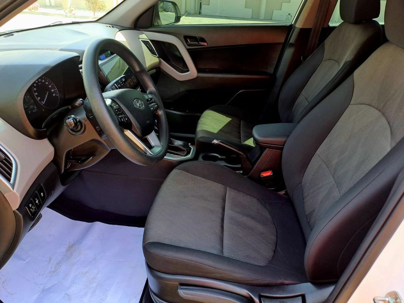 هيونداي كريتا متوسط المواصفات