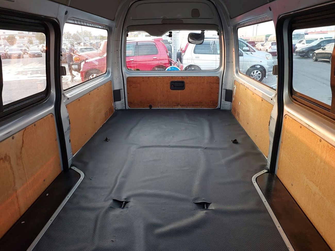 تويوتا هاياس TOYOTA HIACE VAN RHD 2014 MODEL 3.0 L DIESEL AUTOMATIC(PM42719)