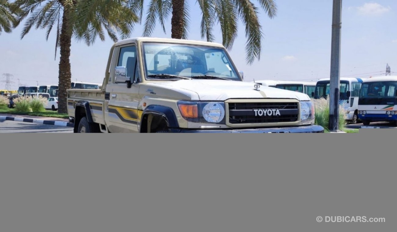 Toyota Land Cruiser Pick Up PICKUP 70th LX2 70th Anniversary, Single Cab, 4.0L Petrol, 6 cylinder/ Diff lock/winch/