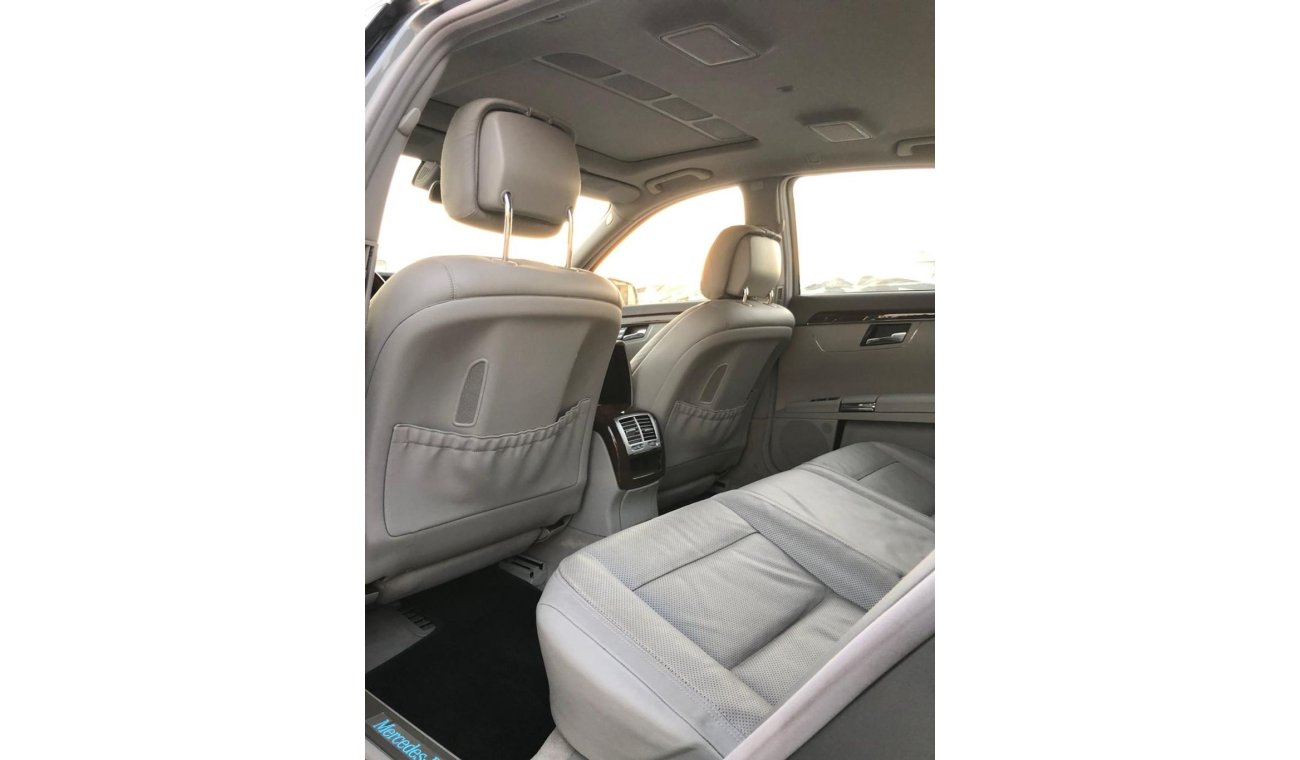 مرسيدس بنز S 550 مواصفات امريكية S550 2013