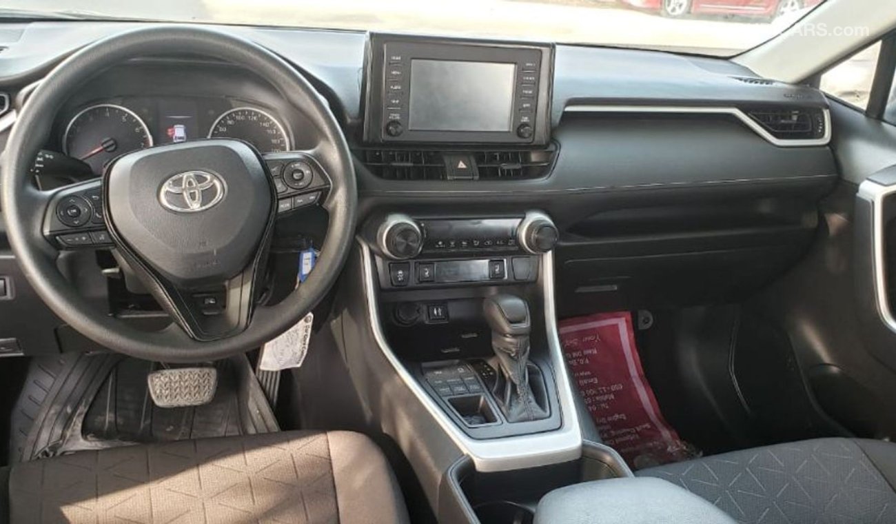 Toyota RAV4 TOYOTA RAV4 2019 LE 4X4 FULLL OPTION