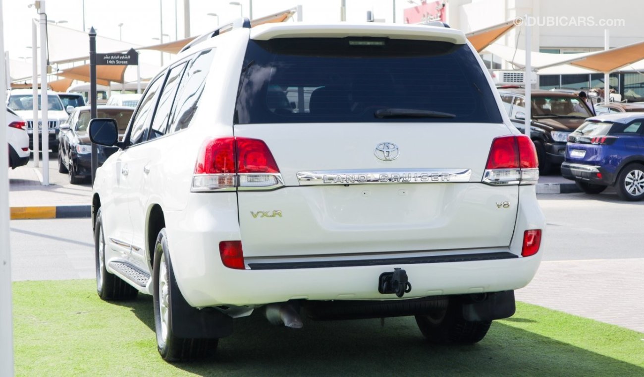 Toyota Land Cruiser VXR