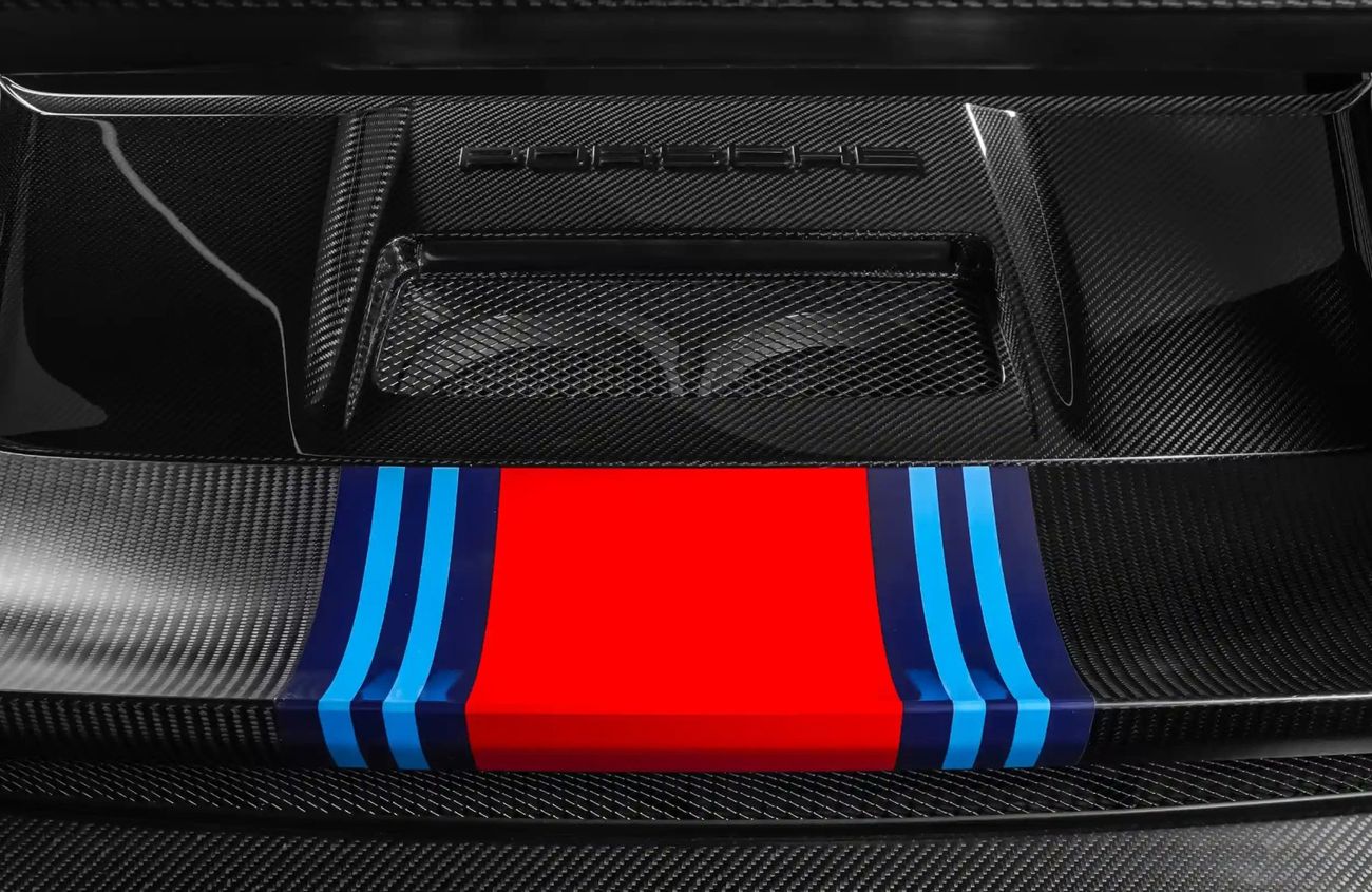 Porsche 911 3.8L F-6 Twin-Turbocharged Engine