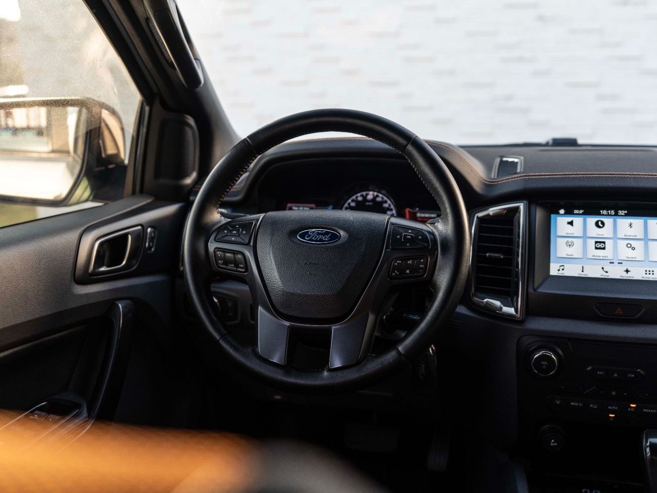 فورد رانجر AED 1,258 • RANGER WILDTRAK • 3.2L TURBO DIESEL ENGINE • FULL SERVICE HISTORY • PRISTINE CONDITION