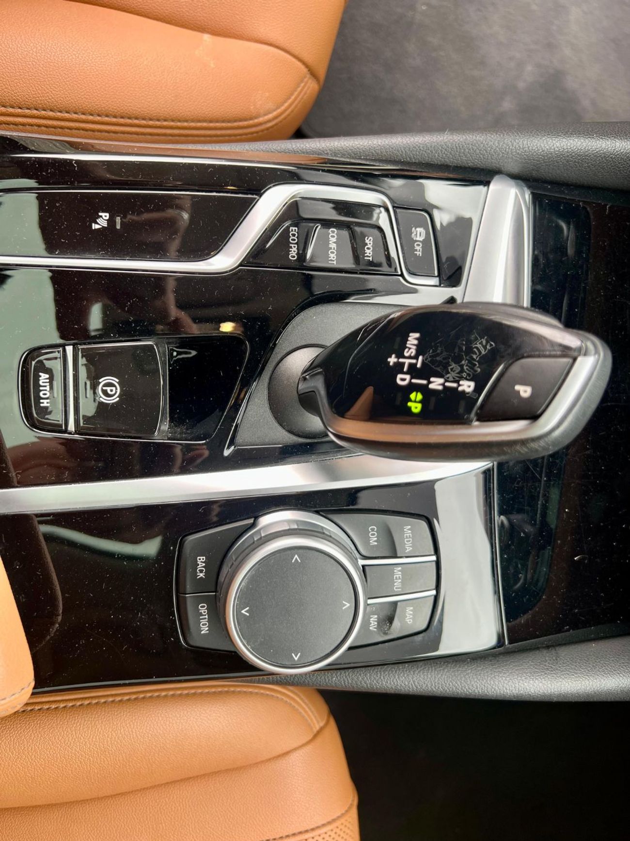 BMW 520i M Sport Comfort 2.0L fast owner under warranty egancy original condition free accedant no paint agac