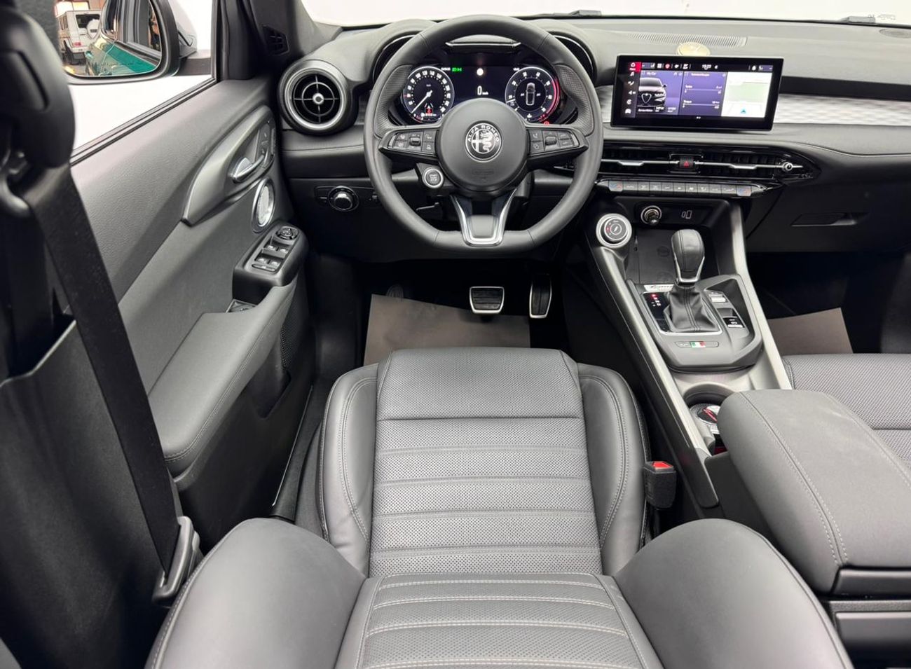 ألفا روميو تونالي 2024 Alfa Romeo Tonale Veloce, 2028 Alfa Romeo Warranty and Service Pack, GCC