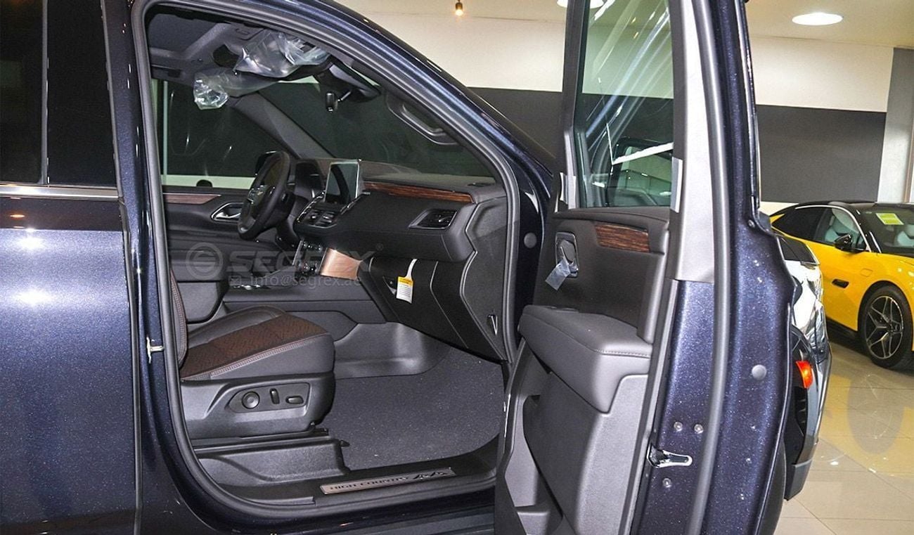 شيفروليه سوبيربان 2023 Model Chevrolet Suburban High Country, 6.2L Petrol AWD A/T
