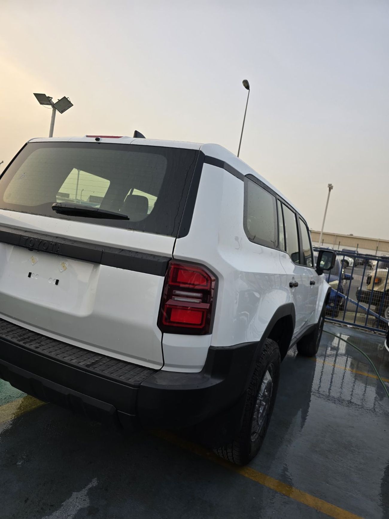 تويوتا برادو VX2 4.0L