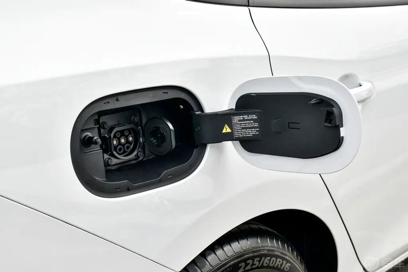 BYD Seal 05 DM-i 2025 BYD SEAL 05 DM-i HYBRID 55 KM