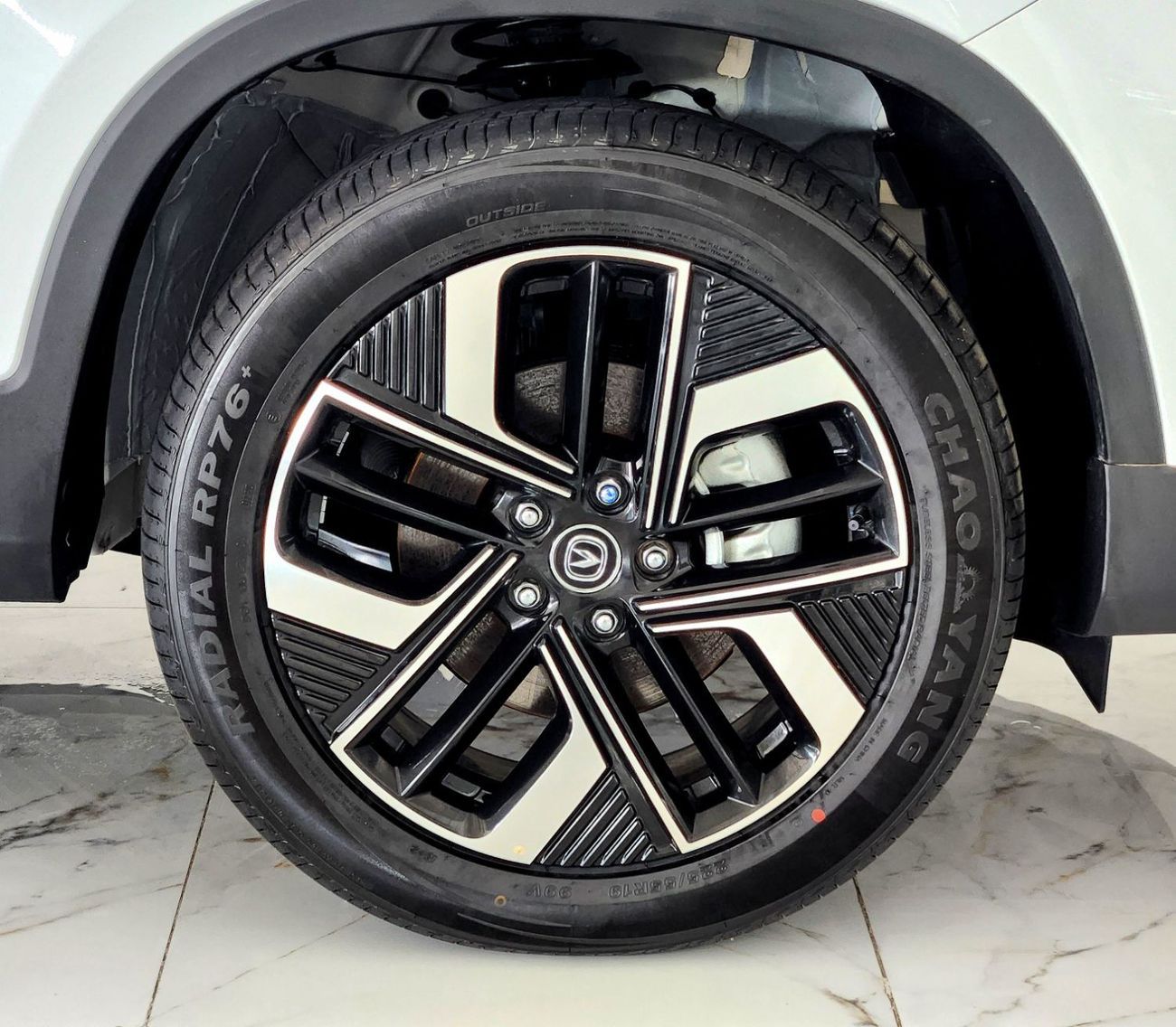 تشنجان CS75 Full option - leather interior - panoramic roof -360 degree camera