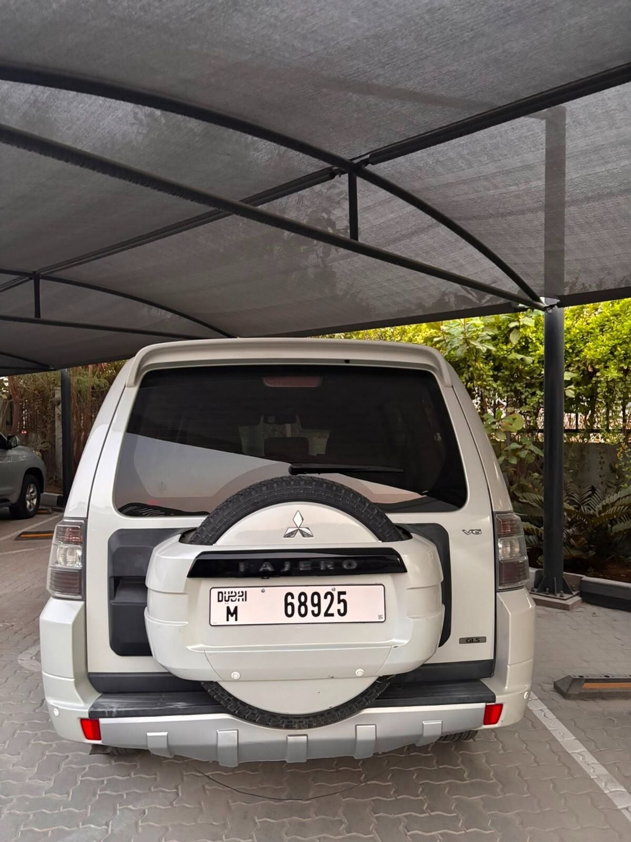 Mitsubishi Pajero GLS HIGHLINE