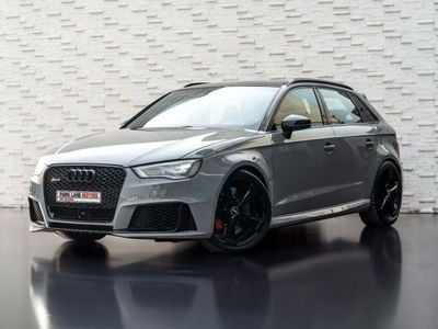 Audi RS3 TFSI quattro 2.5L (362 HP) Hatchback