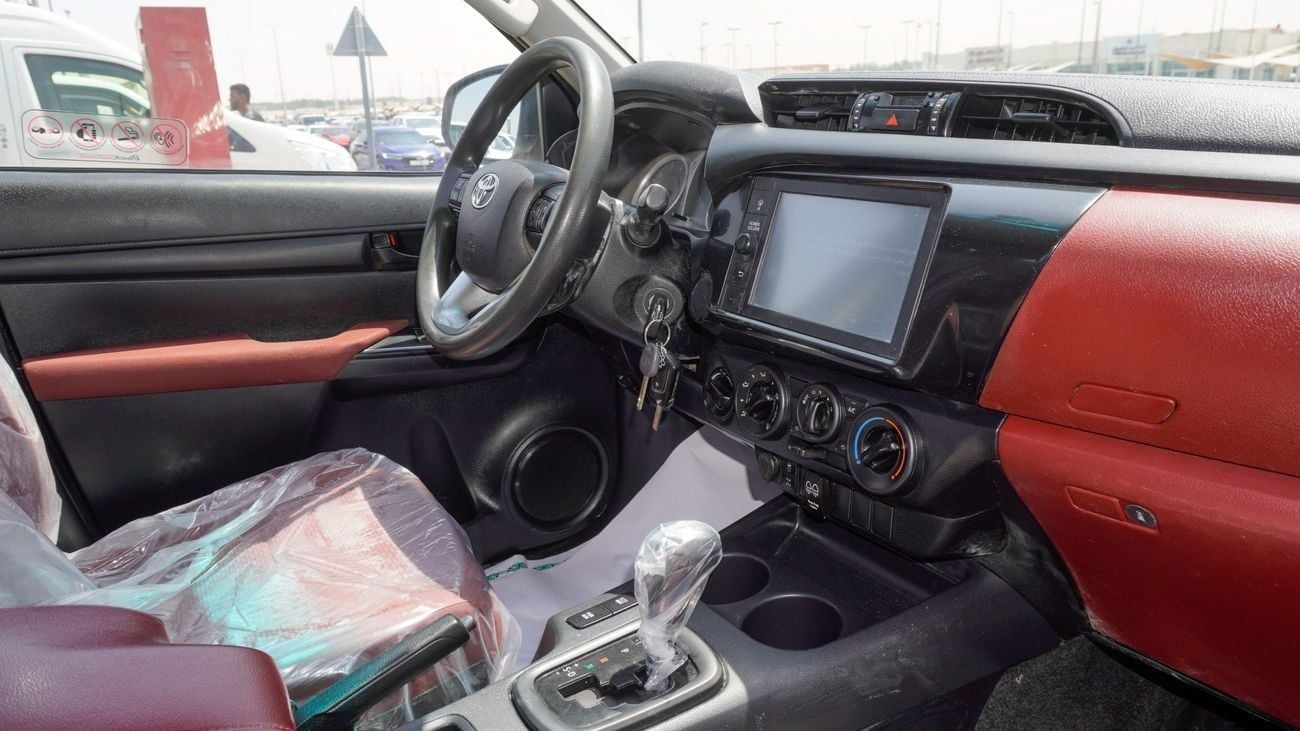 Toyota Hilux GLX 2.8L A/T