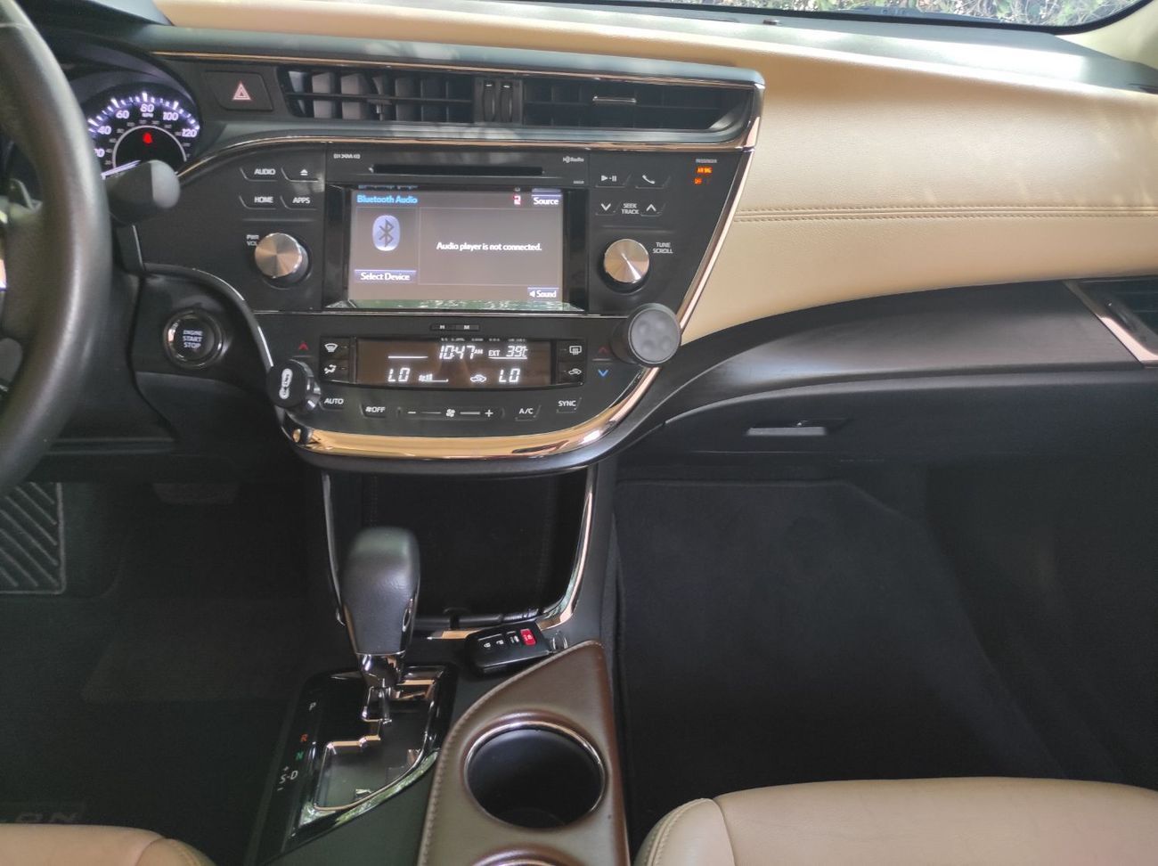 Toyota Avalon Toyota Avalon 2017 xle V6 full options with out sunroof clean car