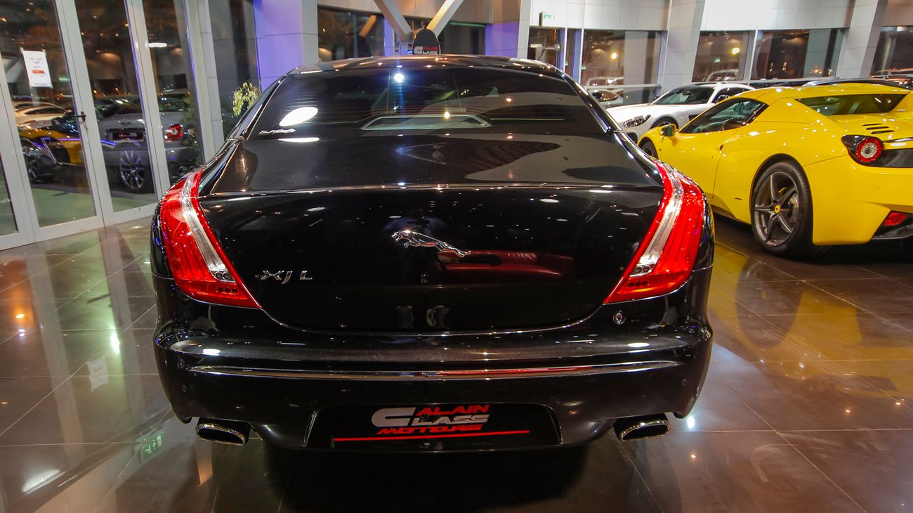 Jaguar XJ L