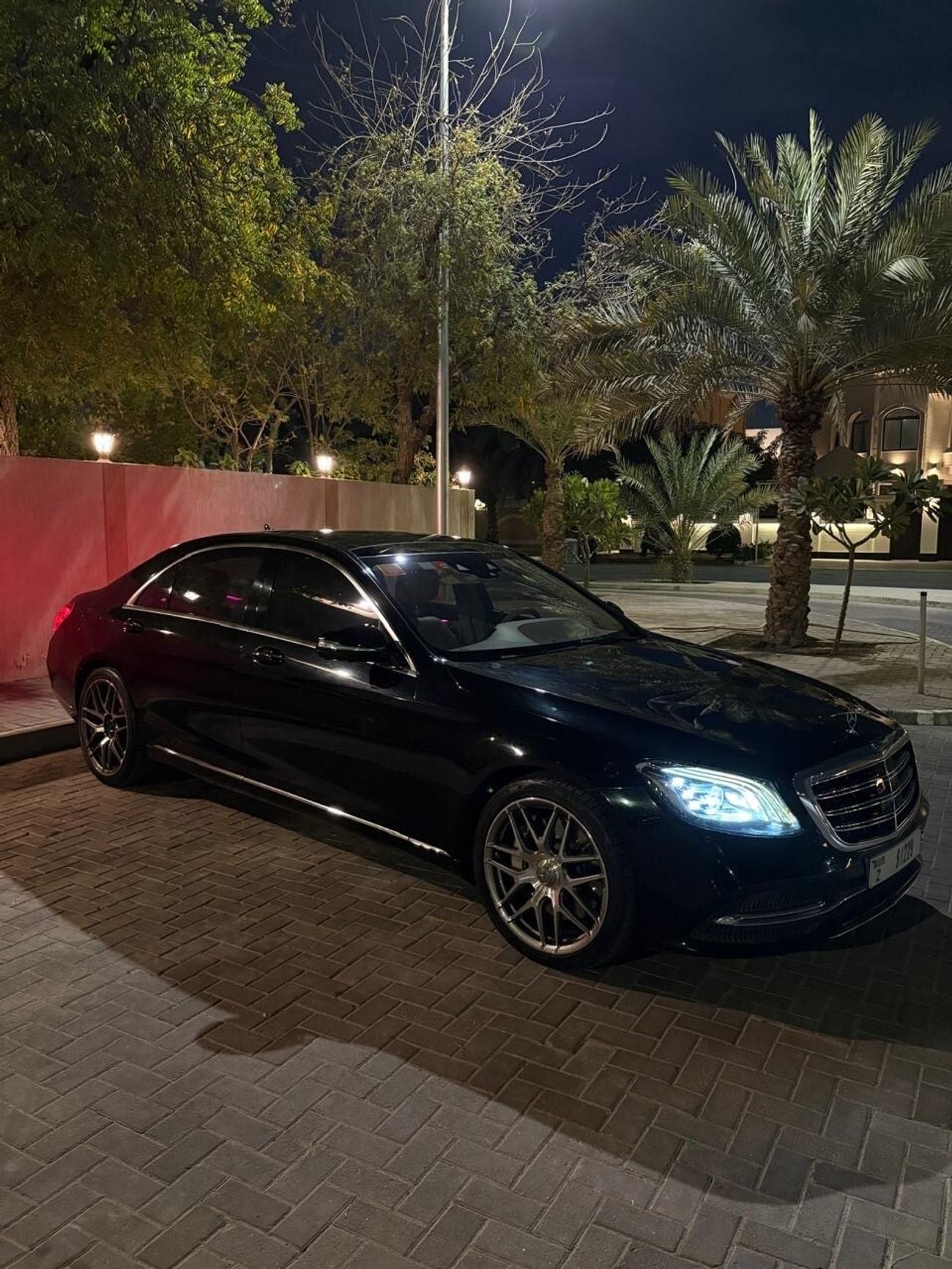 مرسيدس بنز S 560