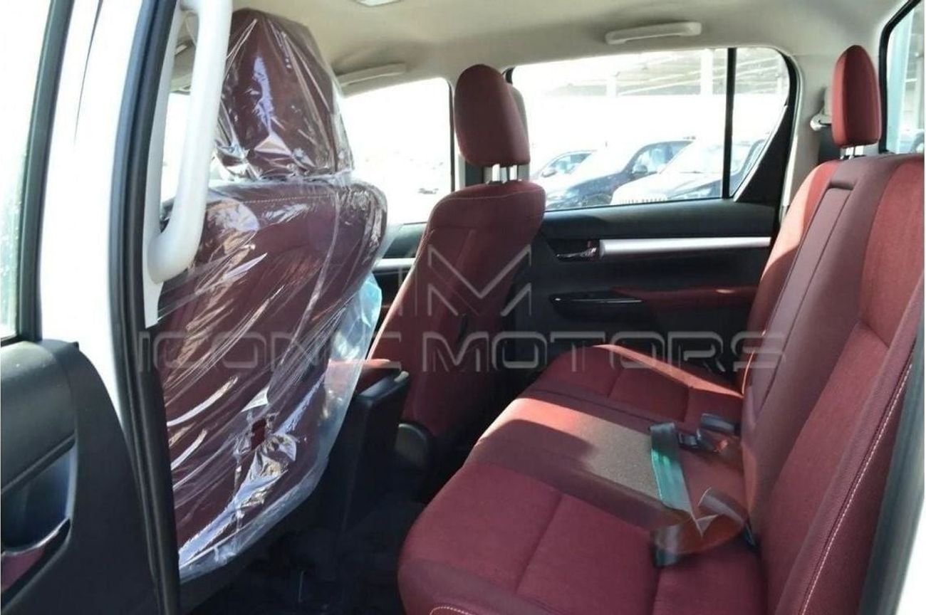 تويوتا هيلوكس 2025 TOYOTA HILUX 2.7L PETROL MANUAL 4X4 SR5