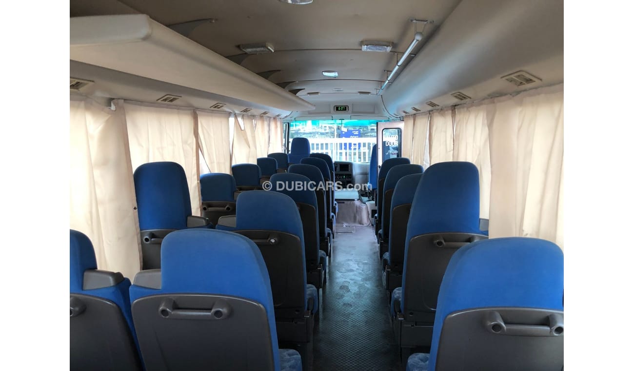 Mitsubishi Fuso Canter GCC BUS