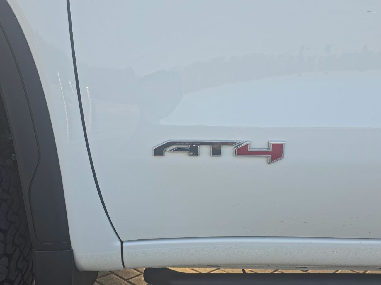 GMC Sierra 1500 REG/CAB AT4