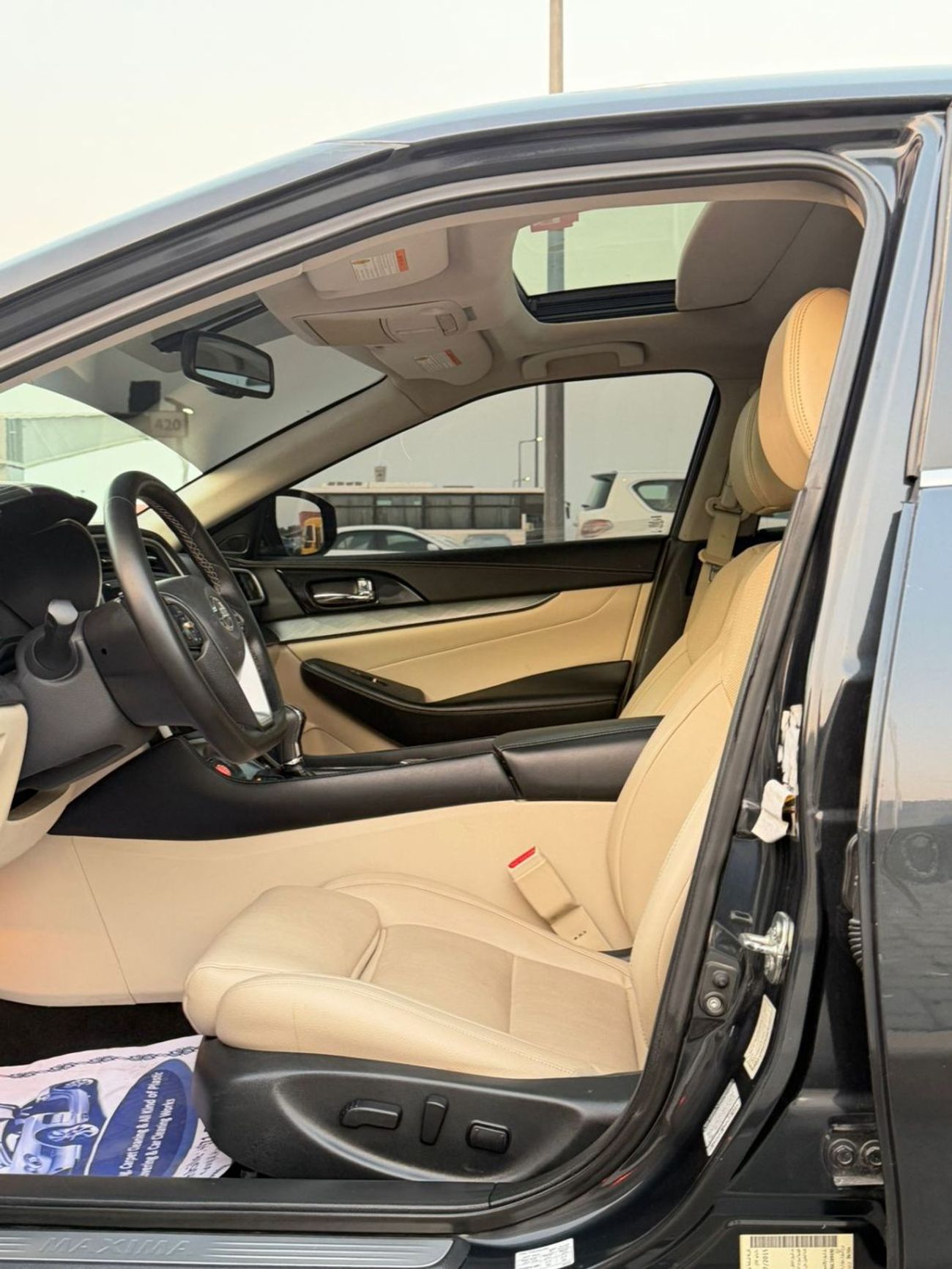 نيسان ماكسيما فخامة وأداء بحالة ممتازة