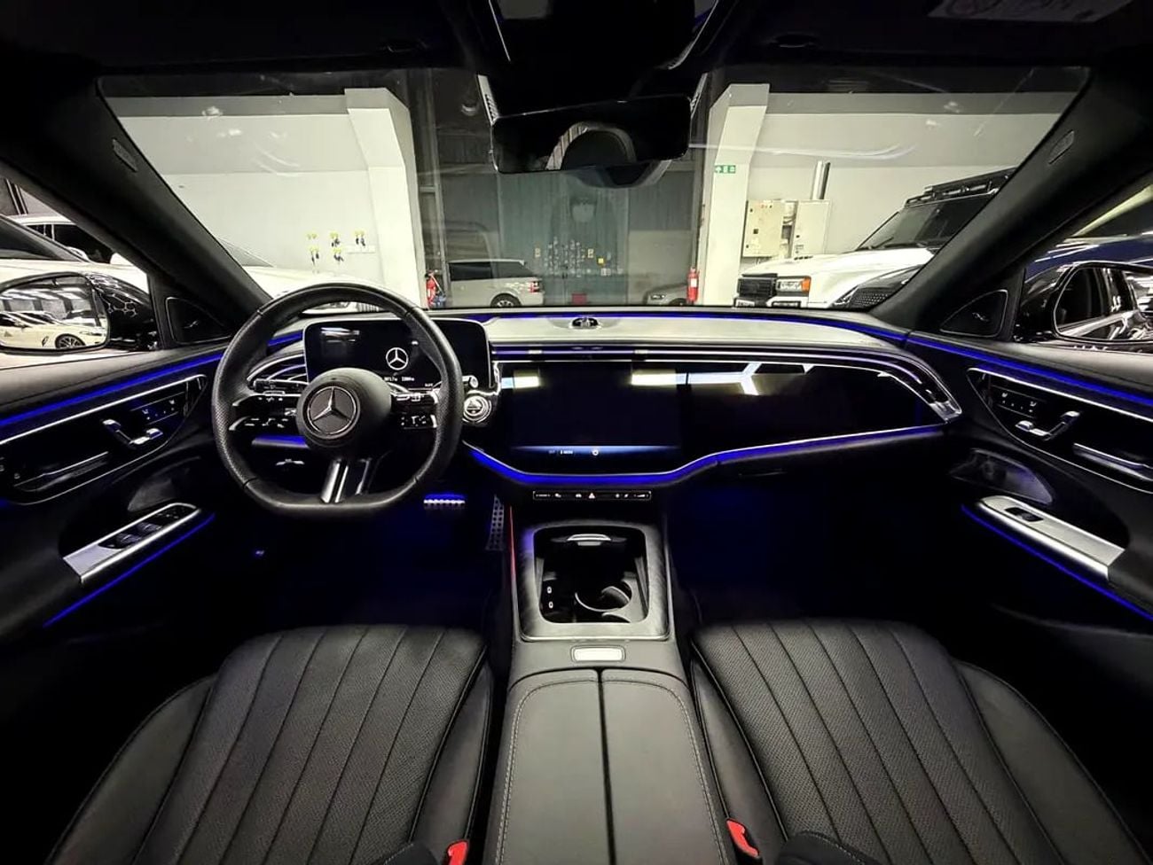 Mercedes Benz E300 PREMIUM PLUS