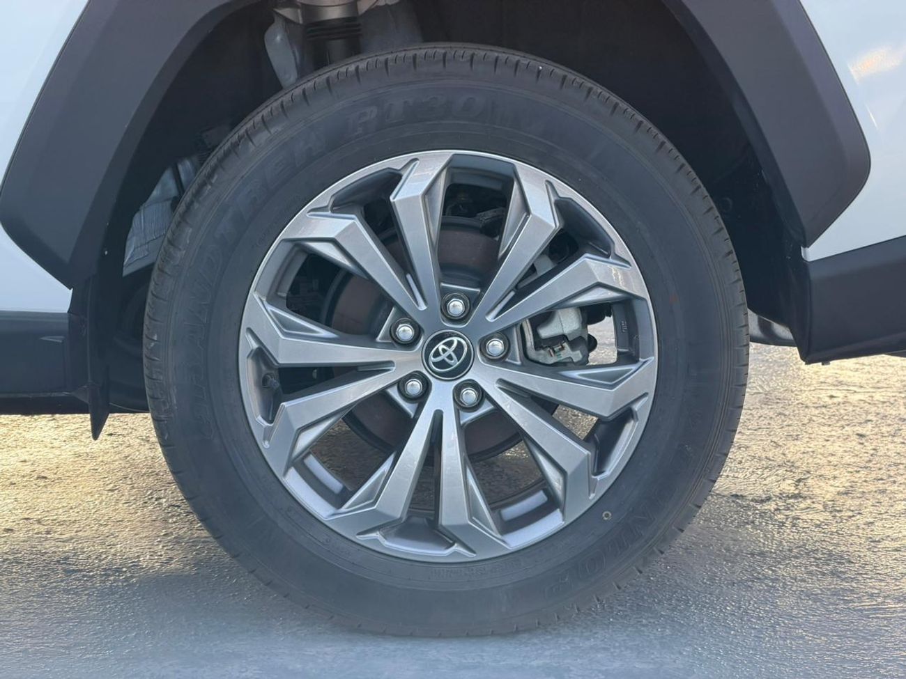 تويوتا راف ٤ Adventure 2.0L Petrol 2024 Export Price @ 93,000 AED