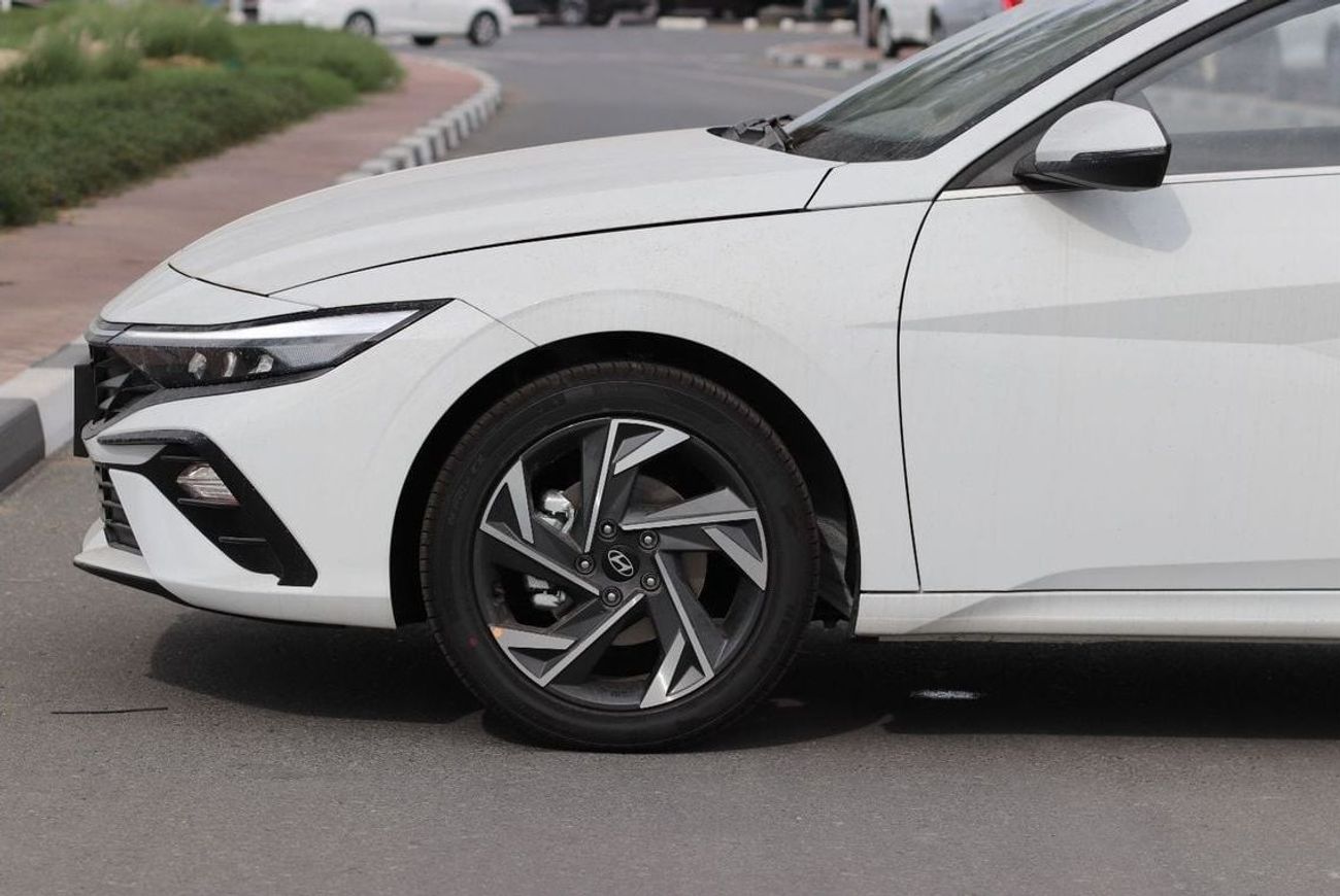 Hyundai Elantra 1.5l , LEATHER SEAT, PUSH START, SUNROOF, MODEL 2025 CHINA SPECS