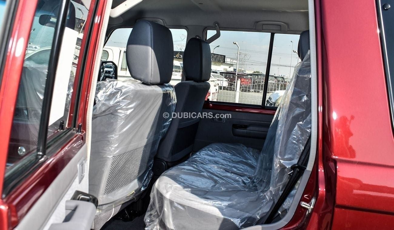 Toyota Land Cruiser 70 LX10 LC76 4.0l Petrol Manual 2024 Alloy wheels Coolbox DVD Chrome Bumper