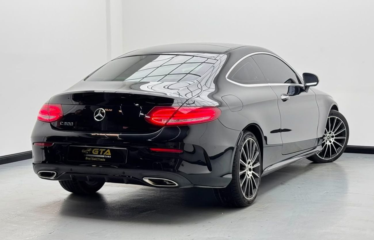 Mercedes Benz C300 STD 2017 Mercedes-Benz C300 Coupe, Mercedes Service History, Excellent Condition, GCC